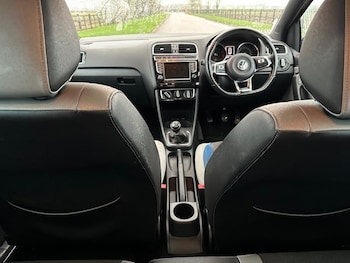 Used Volkswagen Polo 2014 for sale - 78149610: Photo