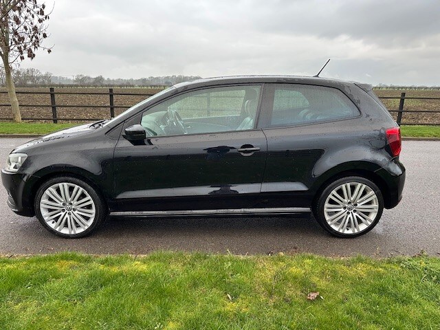 Used Volkswagen Polo 2015 for sale - 78149610: Photo 6