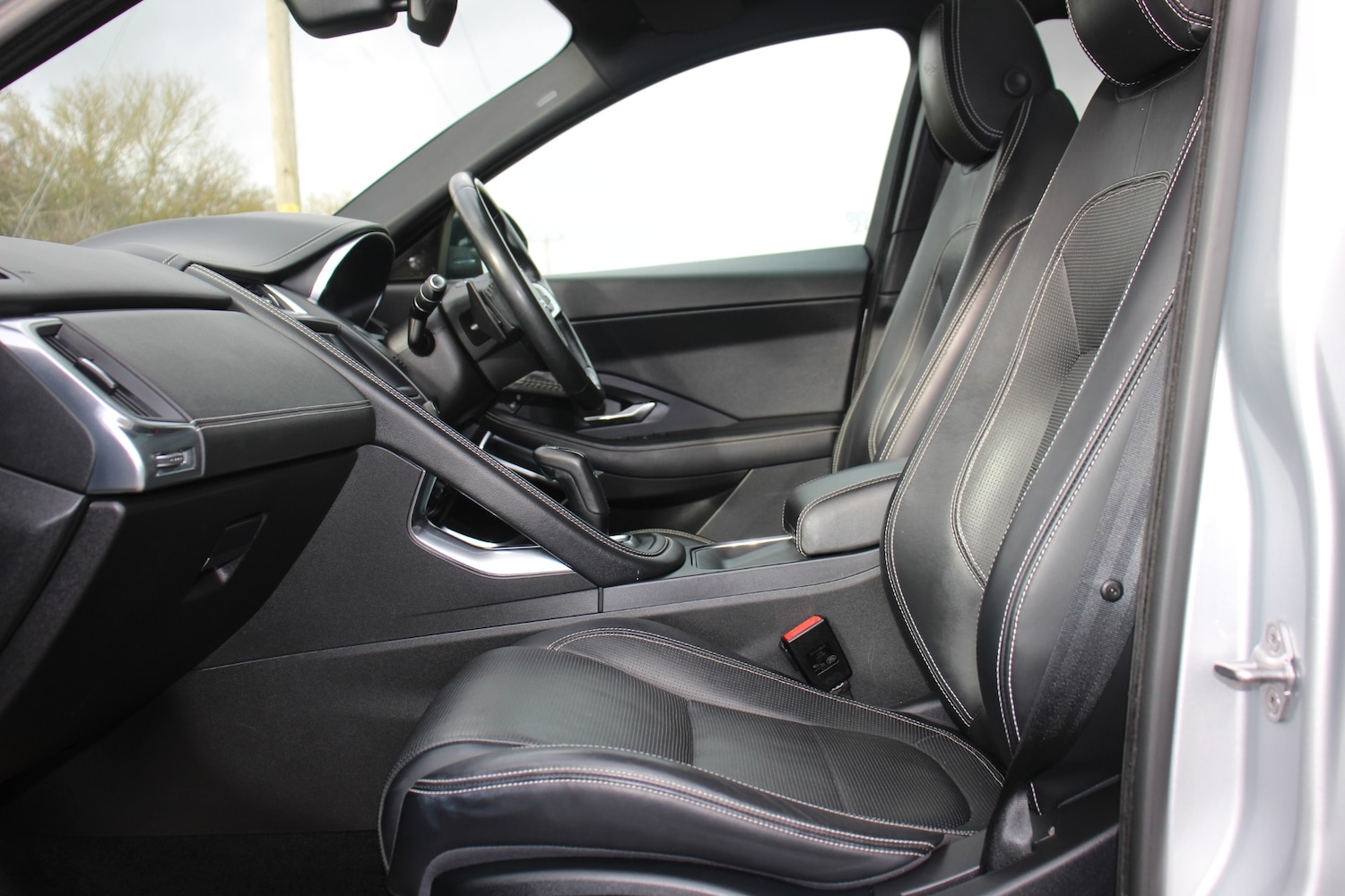 Used Jaguar E-Pace 2018 for sale - 77557202: Photo 30