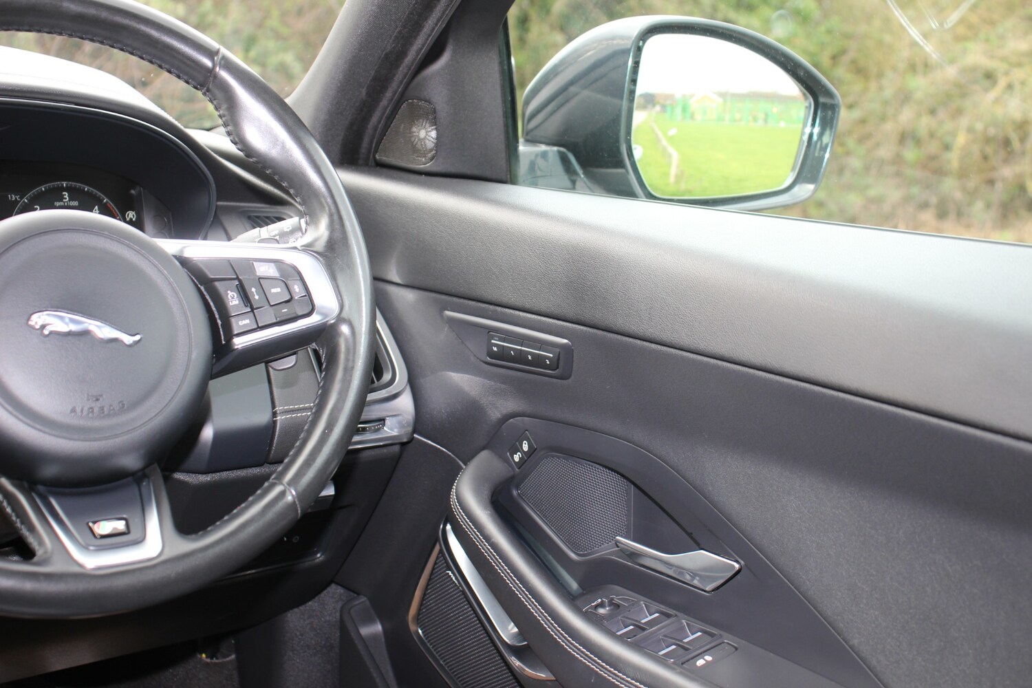 Used Jaguar E-Pace 2018 for sale - 77557202: Photo 44