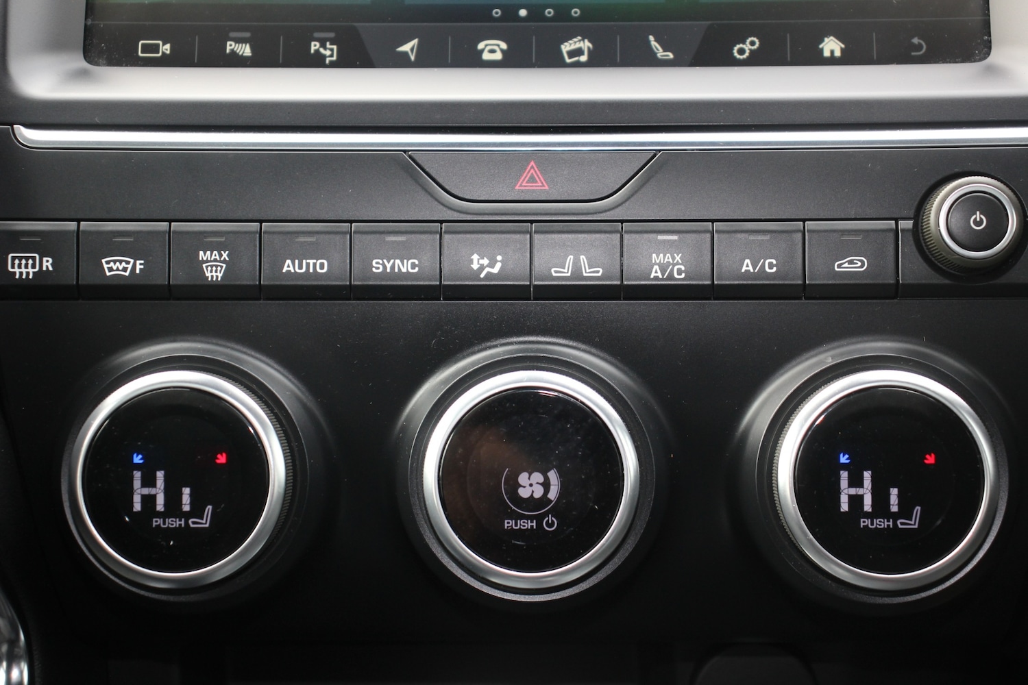 Used Jaguar E-Pace 2018 for sale - 77557202: Photo 47