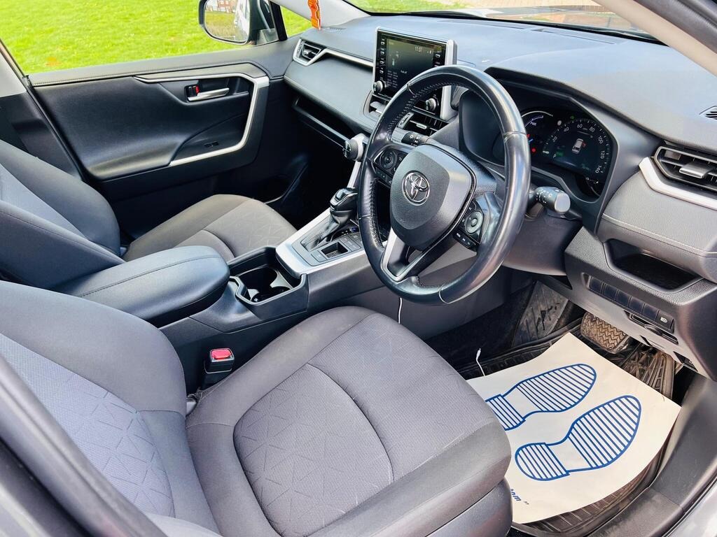 Used Toyota RAV4 2021 for sale - 76157386: Photo 13