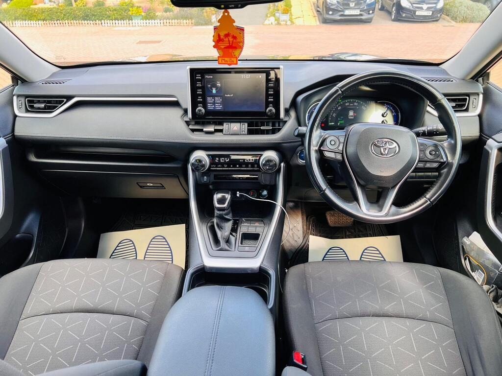 Used Toyota RAV4 2021 for sale - 76157386: Photo 14