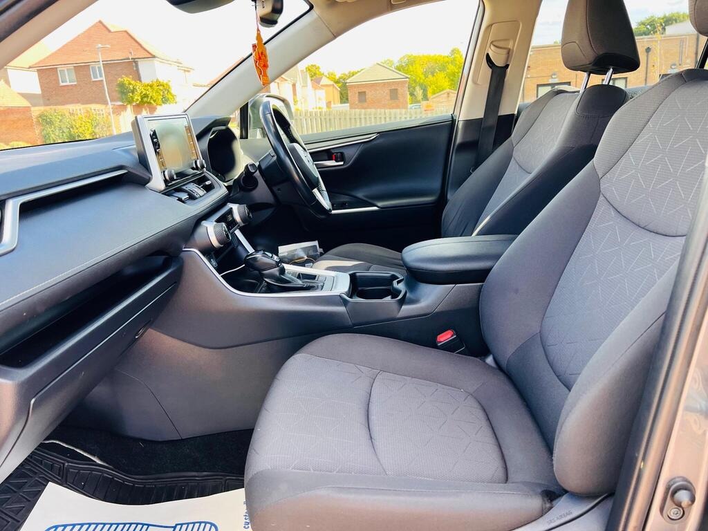 Used Toyota RAV4 2021 for sale - 76157386: Photo 16