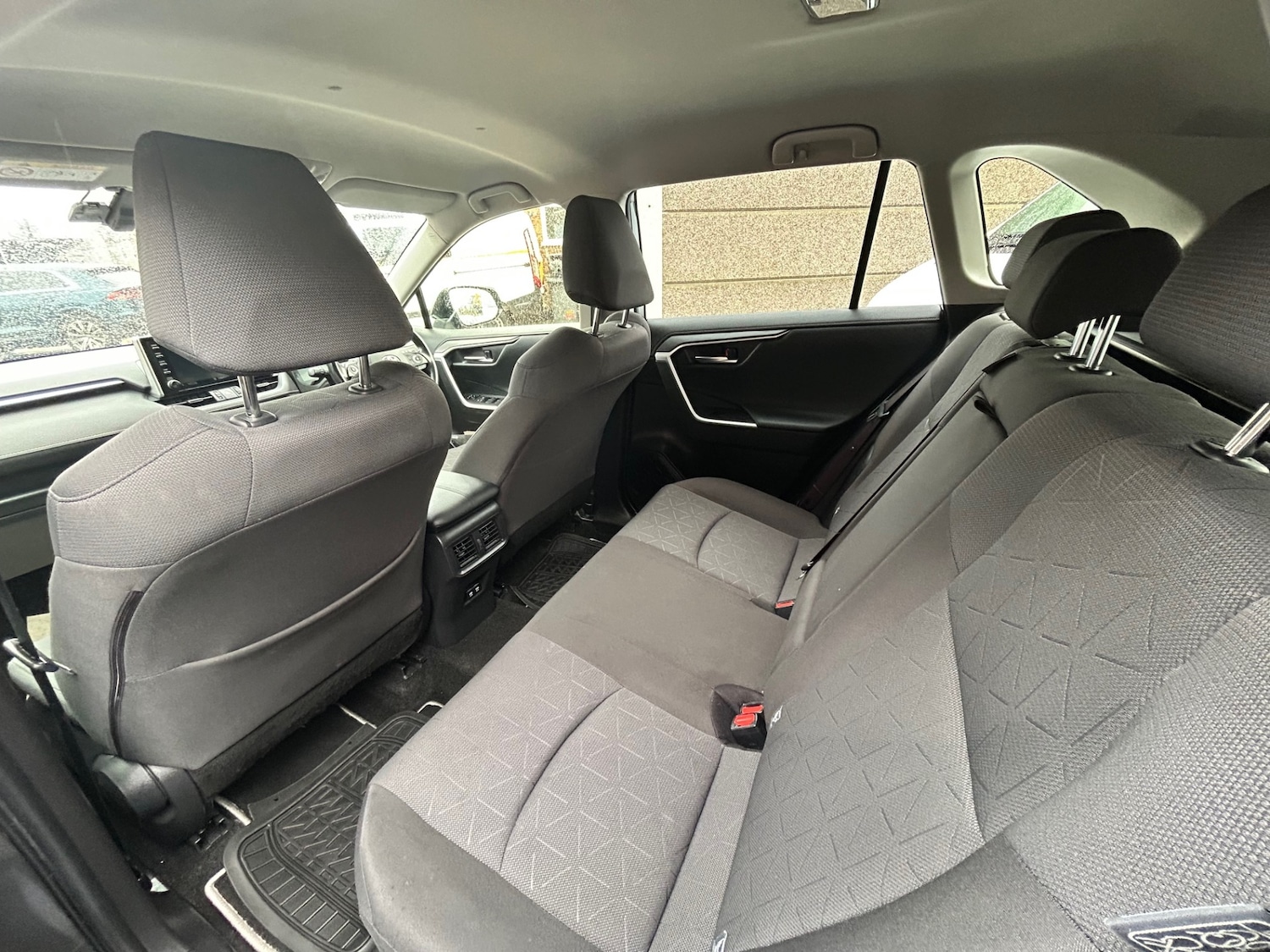 Used Toyota RAV4 2021 for sale - 76157386: Photo 20