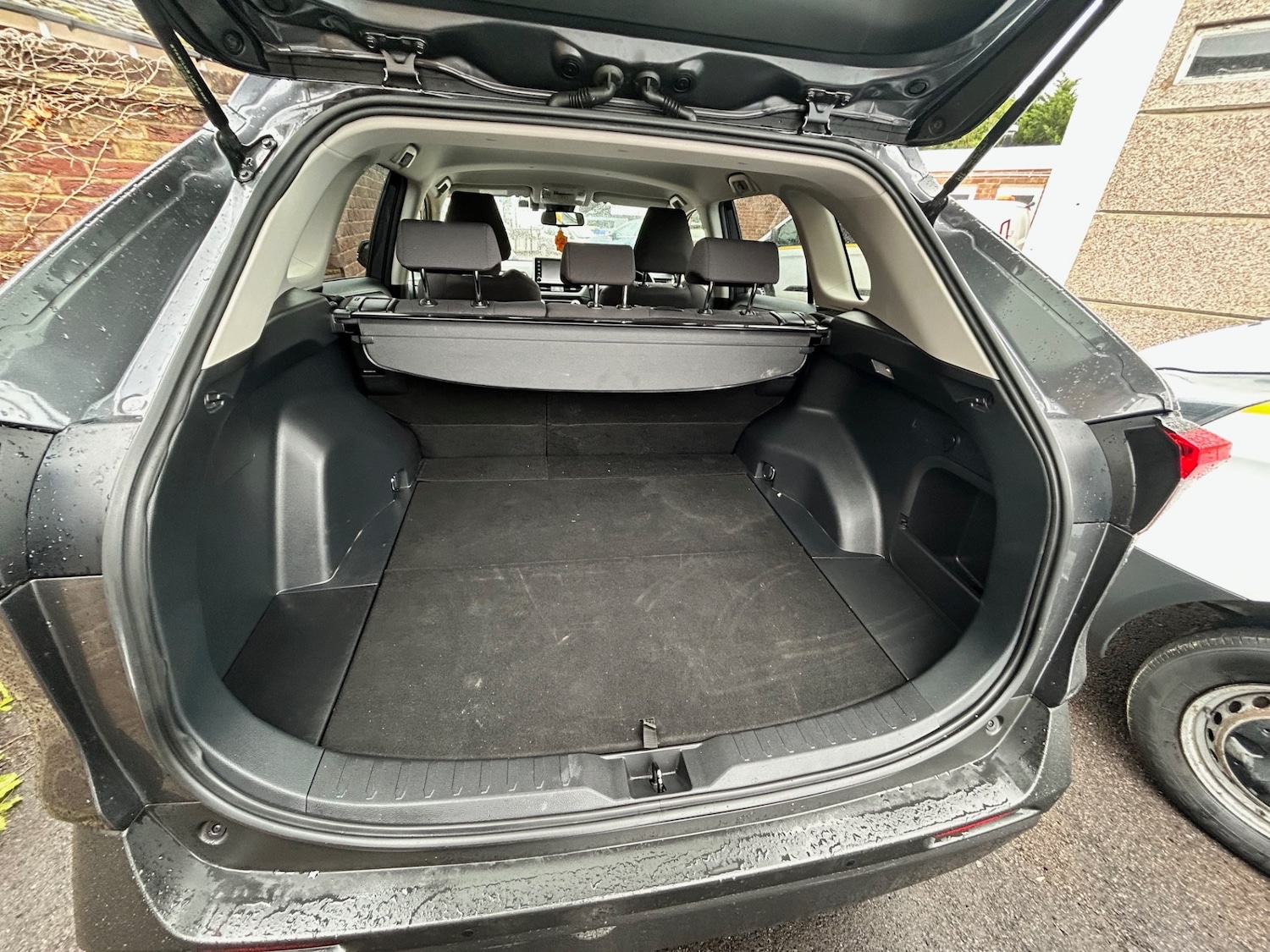 Used Toyota RAV4 2021 for sale - 76157386: Photo 21