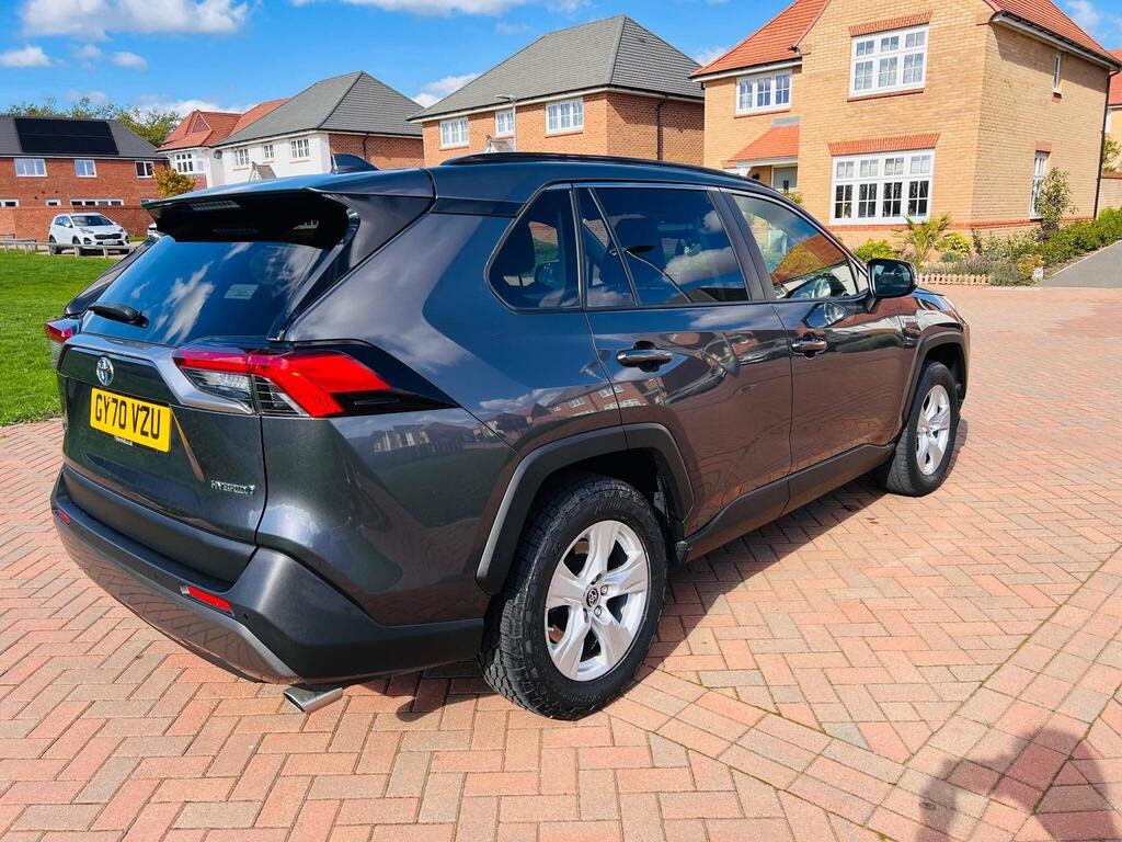 Used Toyota RAV4 2021 for sale - 76157386: Photo 32