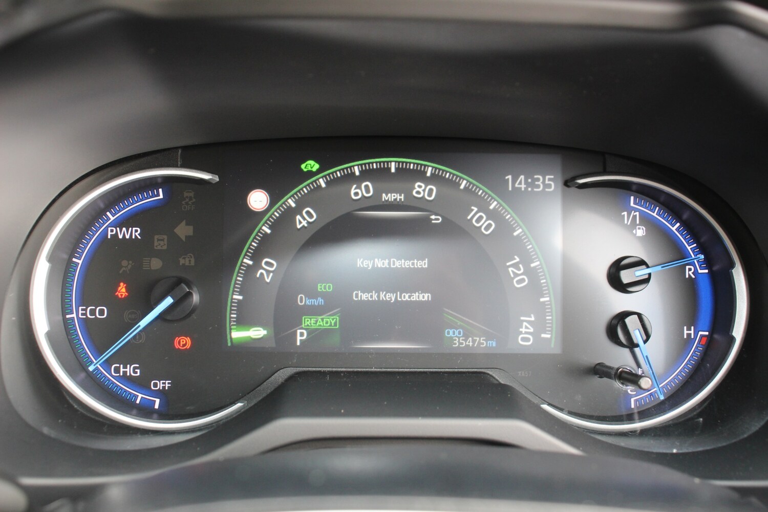 Used Toyota RAV4 2021 for sale - 76157386: Photo 40