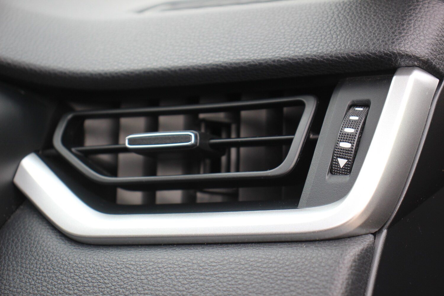 Used Toyota RAV4 2021 for sale - 76157386: Photo 49