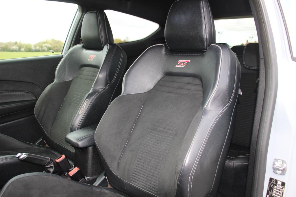 Used Ford Fiesta 2019 for sale - 78162025: Photo 35