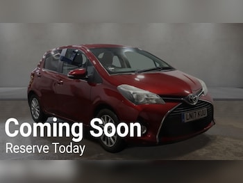 2017 (17) - 1.33 VVT-i Icon 5dr CVT