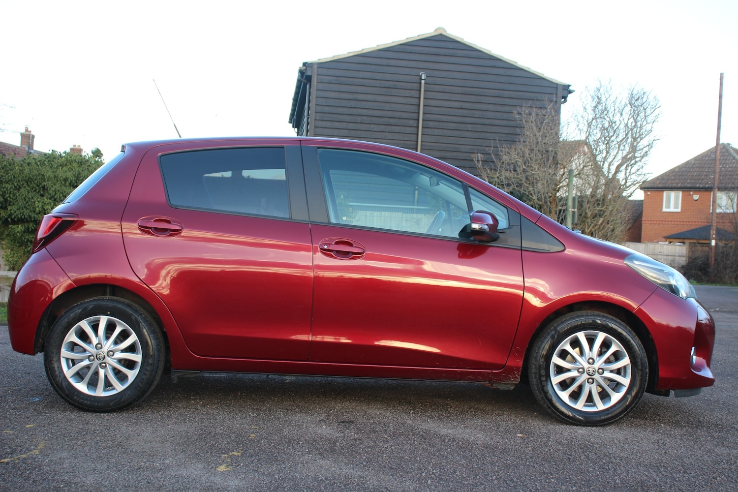 Used Toyota Yaris 2017 for sale - 77220204: Photo 9