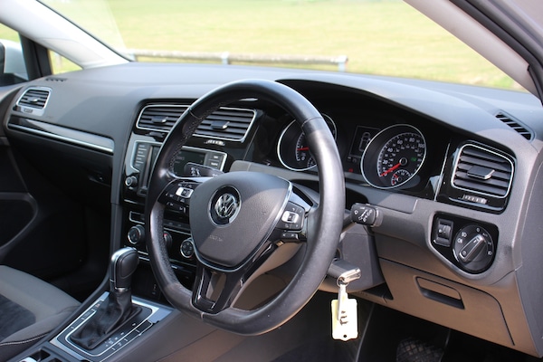 Used Volkswagen Golf 2016 for sale - 74693105: Photo 13