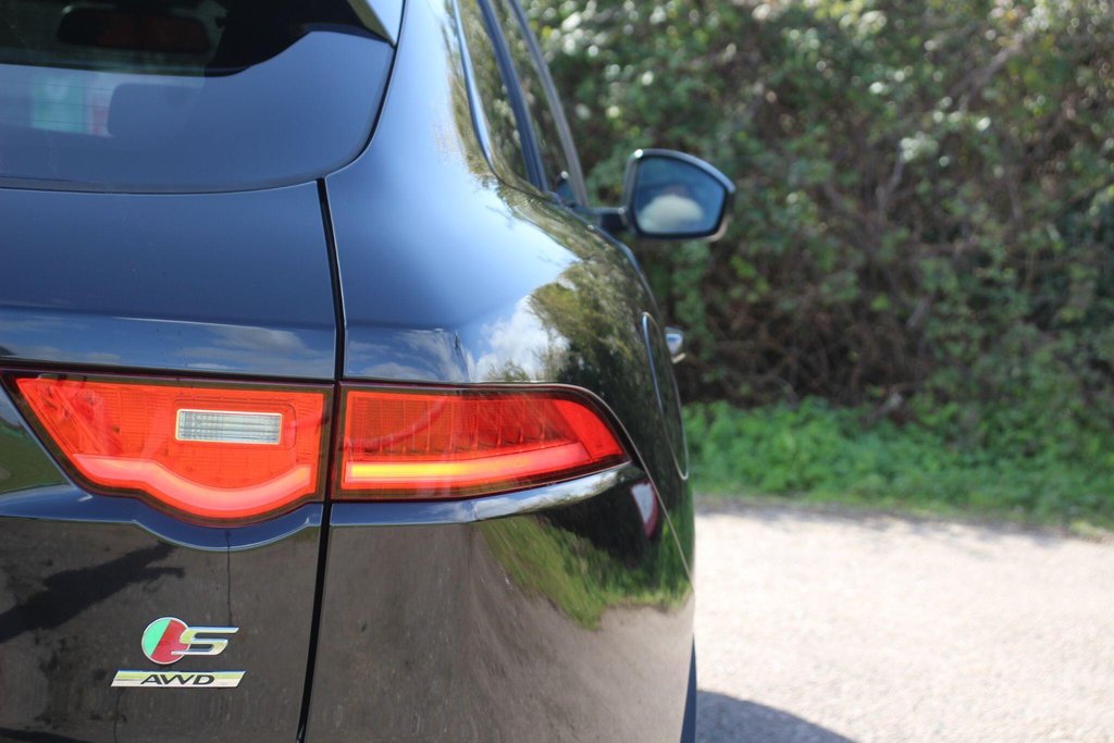 Used Jaguar F-Pace 2016 for sale - 78161976: Photo 28