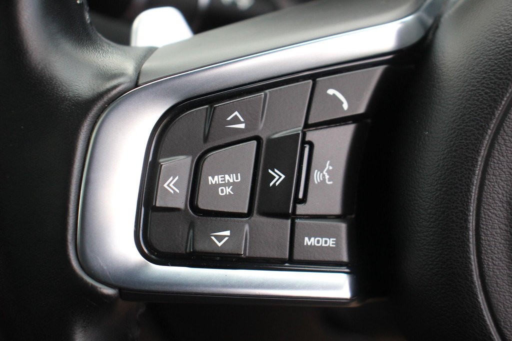 Used Jaguar F-Pace 2016 for sale - 78161976: Photo 39