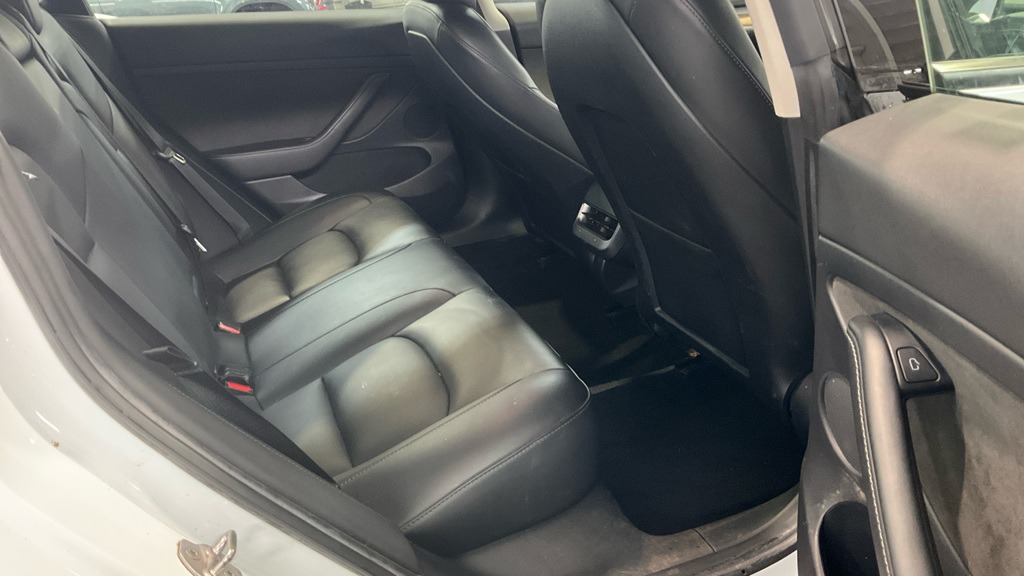 Used Tesla Model 3 2021 for sale - 77260903: Photo 12