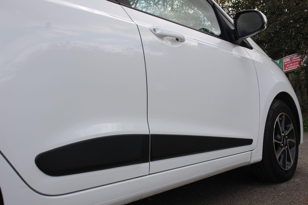 Used Hyundai i10 2017 for sale - 78161968: Photo 30