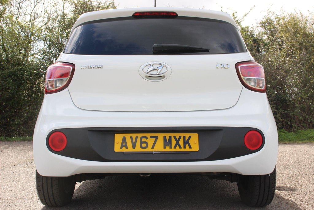 Used Hyundai i10 2017 for sale - 78161968: Photo 6