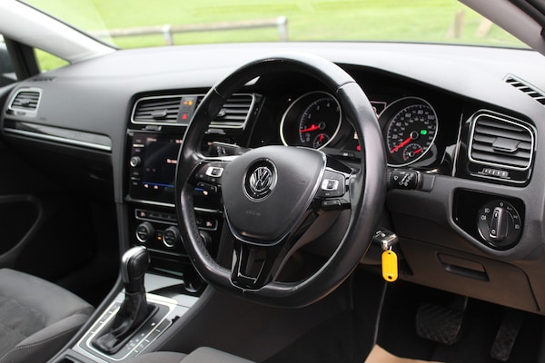 Used Volkswagen Golf 2019 for sale - 73196817: Photo 13