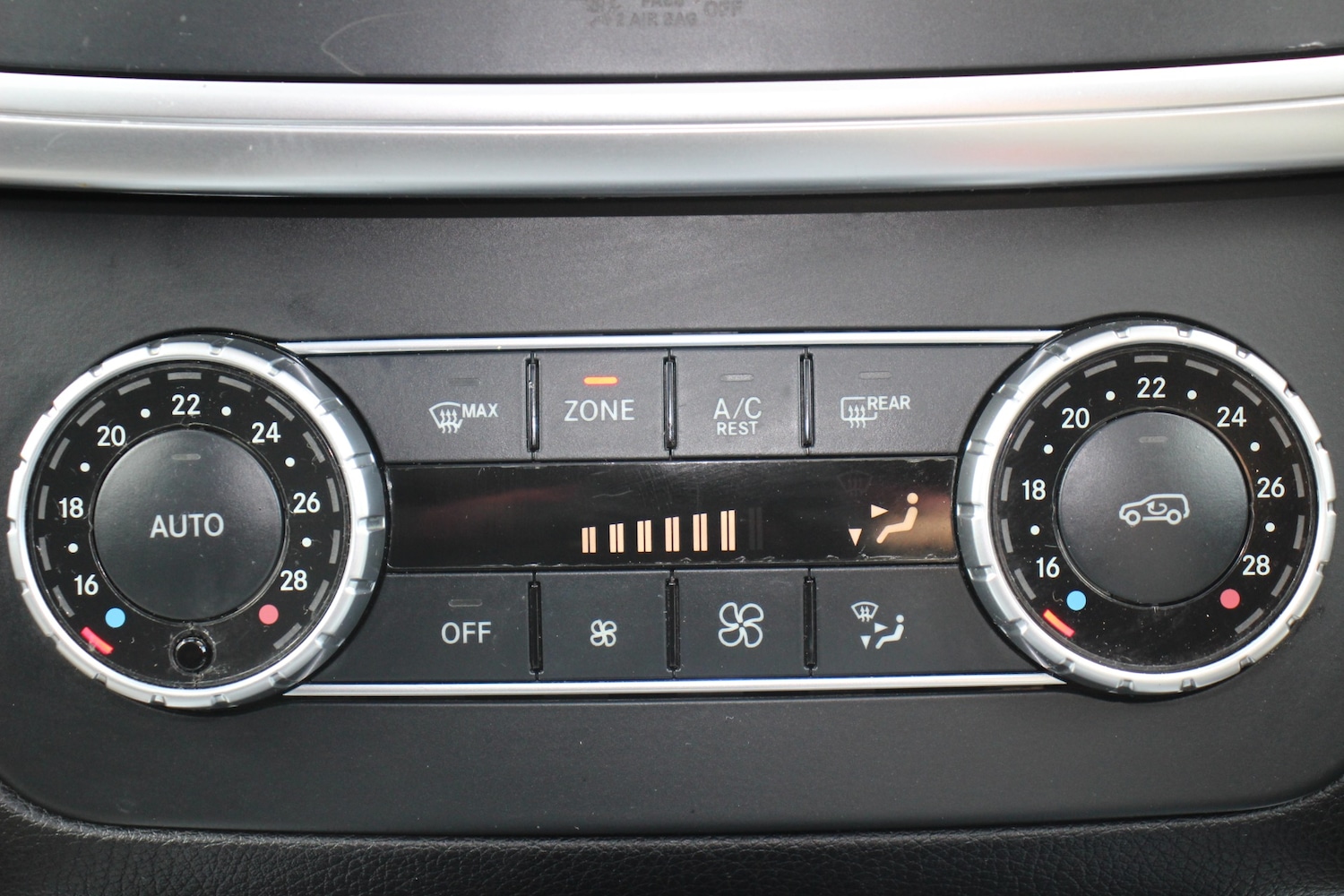 Used Mercedes-Benz M Class 2015 for sale - 75675168: Photo 41