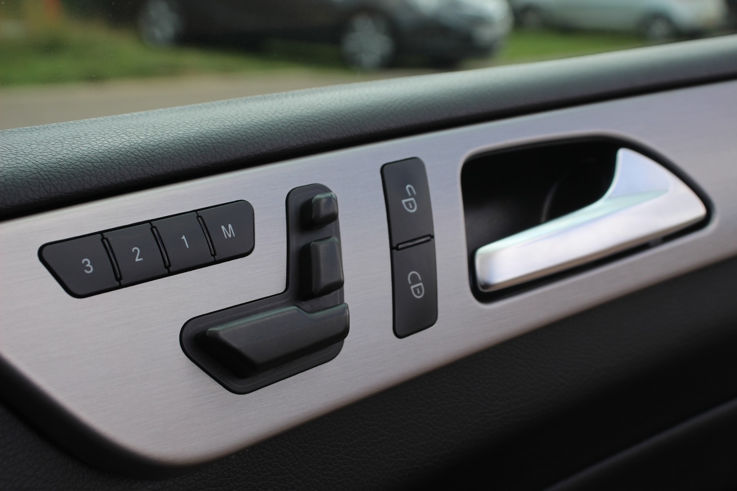 Used Mercedes-Benz M Class 2015 for sale - 75675168: Photo 45