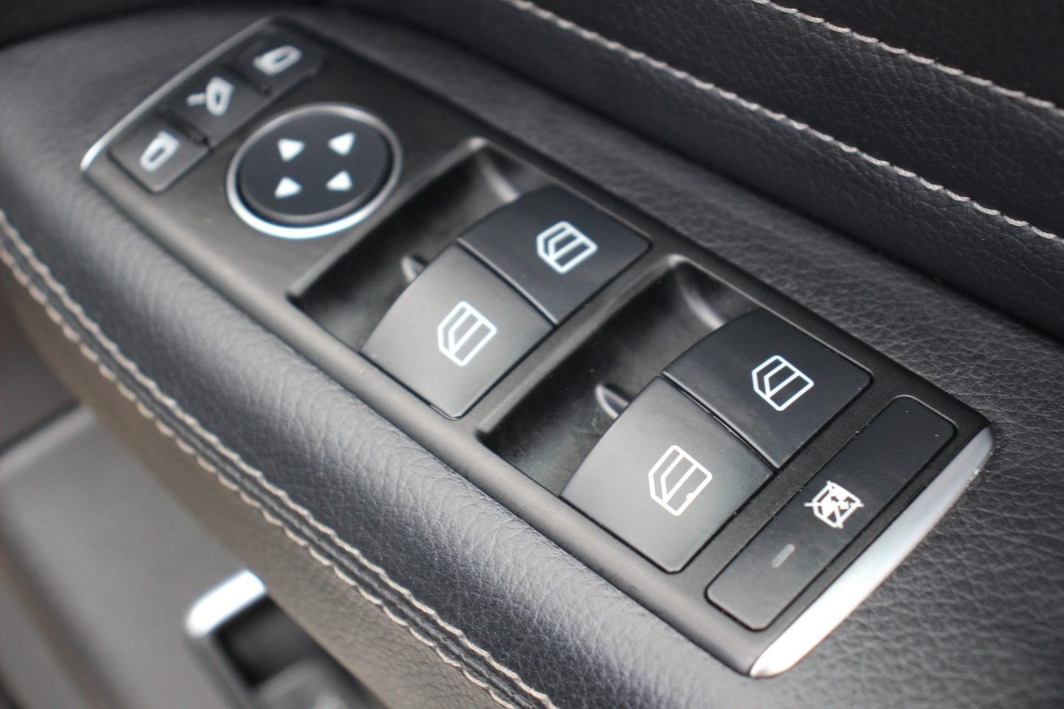 Used Mercedes-Benz M Class 2015 for sale - 75675168: Photo 48