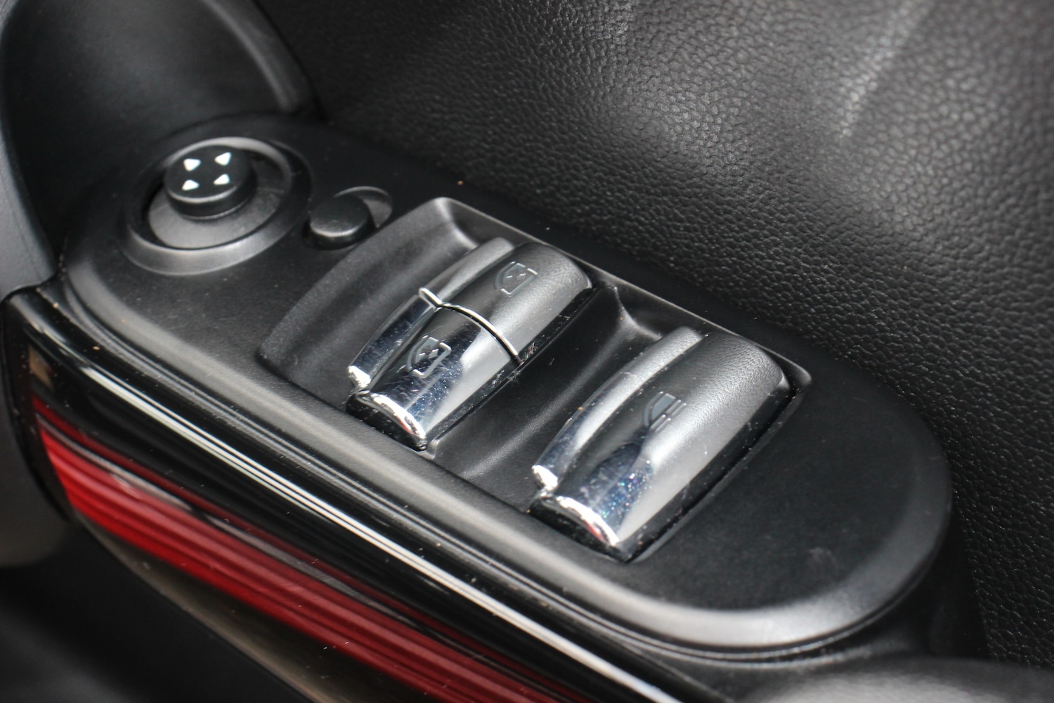 Used MINI Convertible 2016 for sale - 77617174: Photo 45