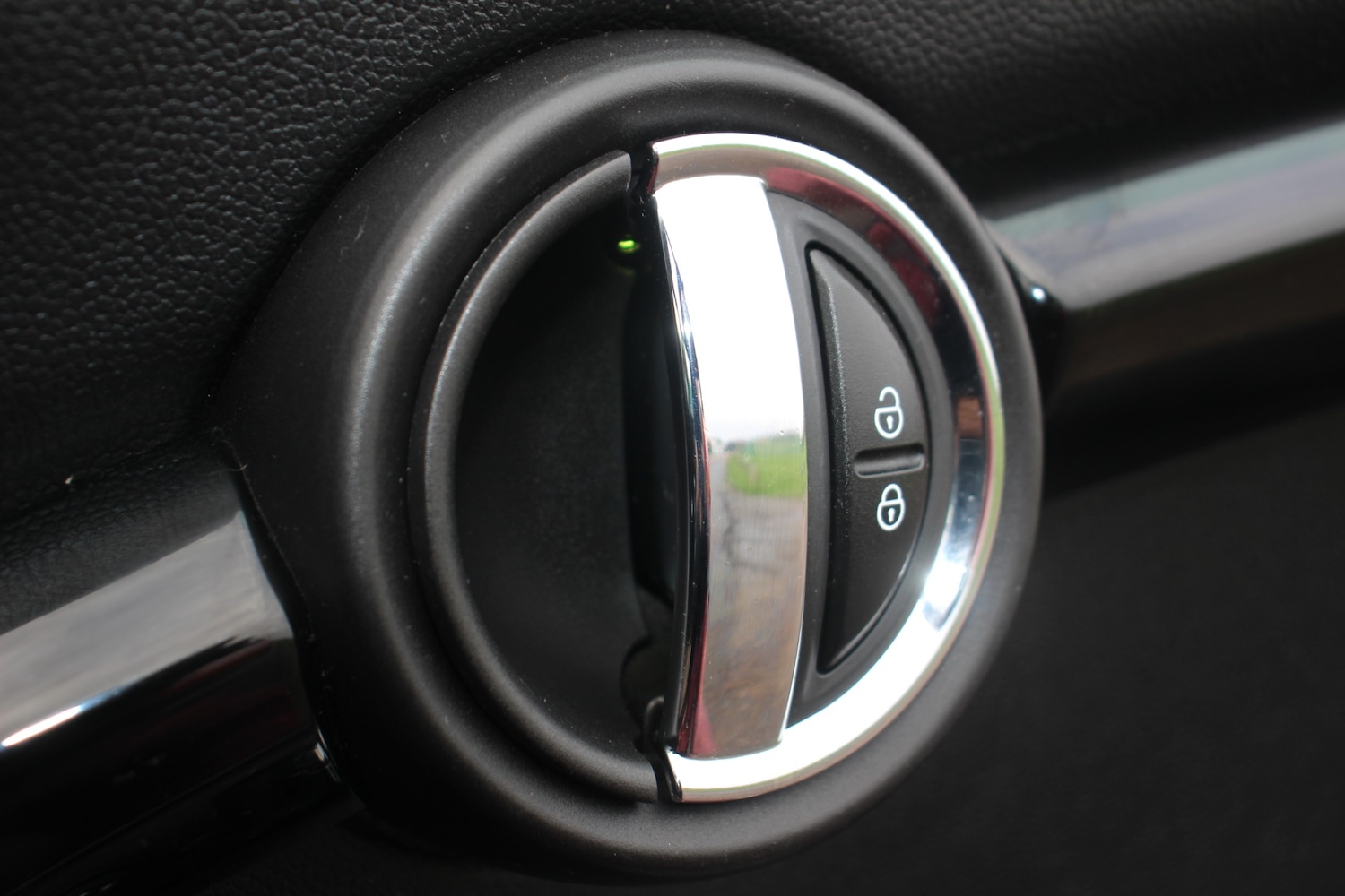 Used MINI Convertible 2016 for sale - 77617174: Photo 52