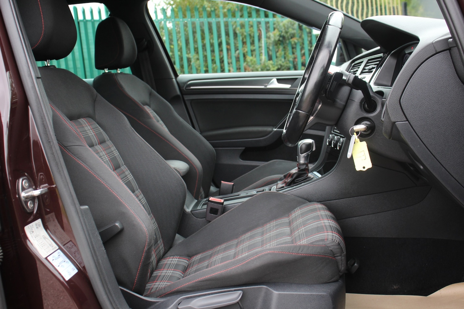 Used Volkswagen Golf 2017 for sale - 76194215: Photo 12