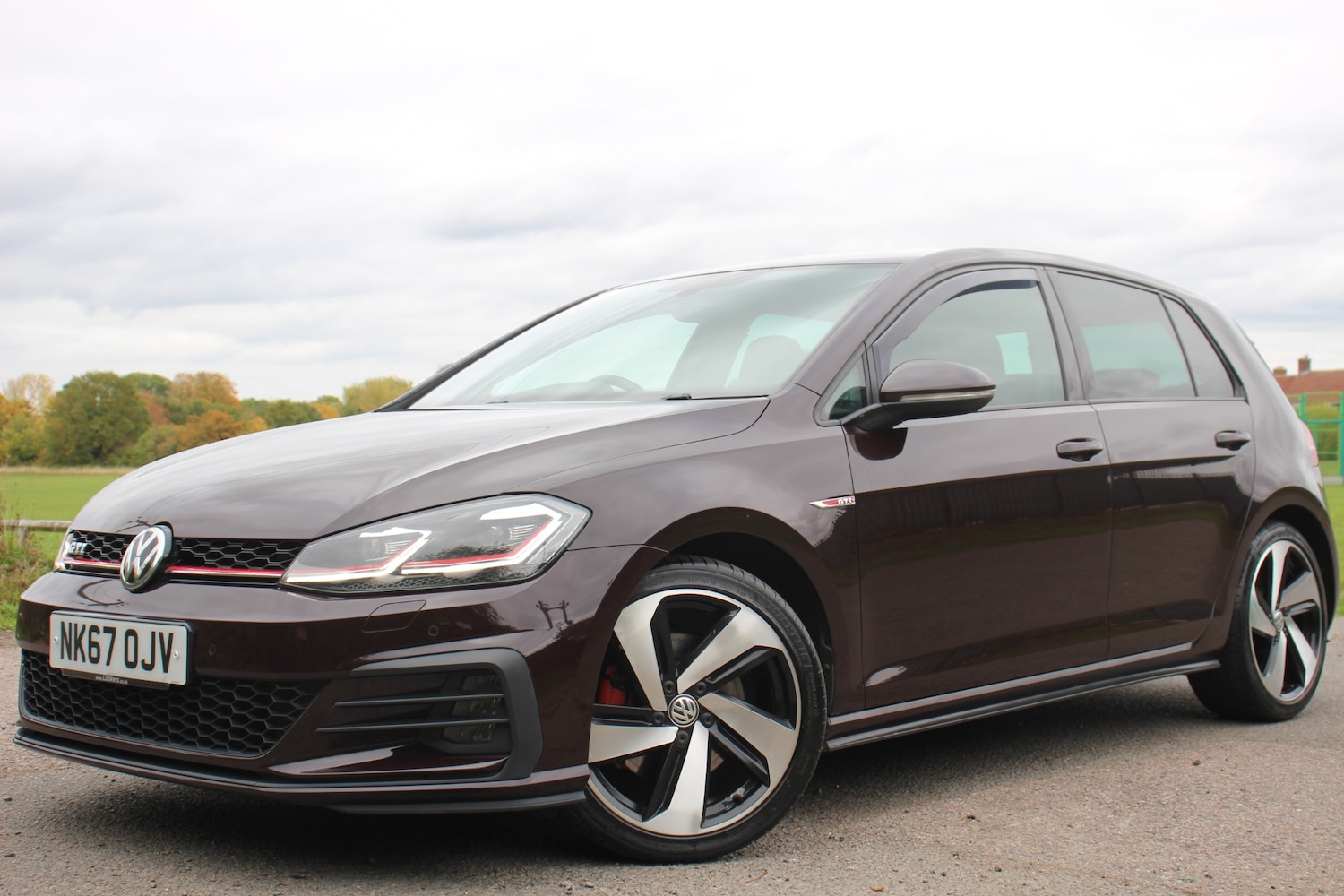 Used Volkswagen Golf 2017 for sale - 76194215: Photo 3