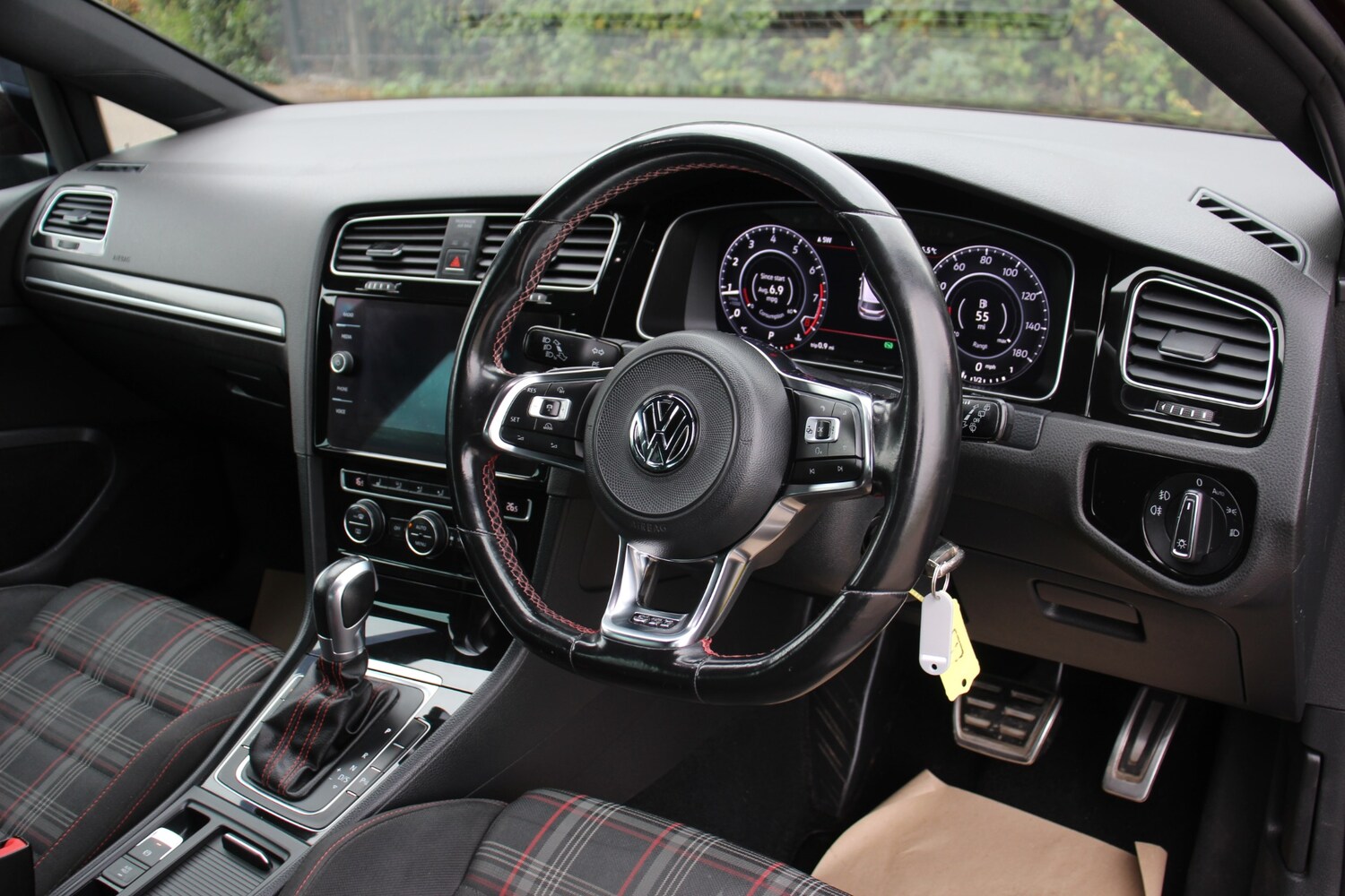 Used Volkswagen Golf 2017 for sale - 76194215: Photo 33