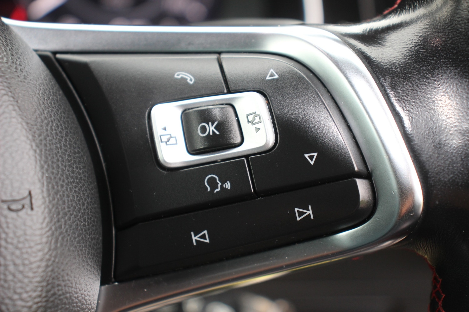 Used Volkswagen Golf 2017 for sale - 76194215: Photo 39