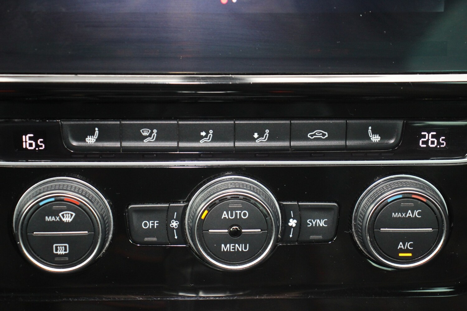 Used Volkswagen Golf 2017 for sale - 76194215: Photo 44