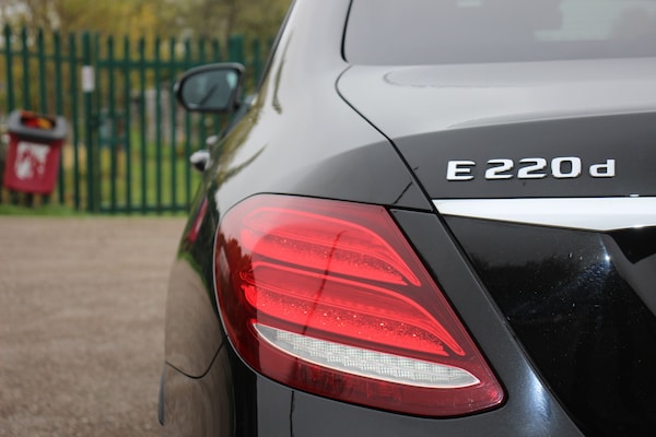 Used Mercedes-Benz E Class 2019 for sale - 76253864: Photo 17