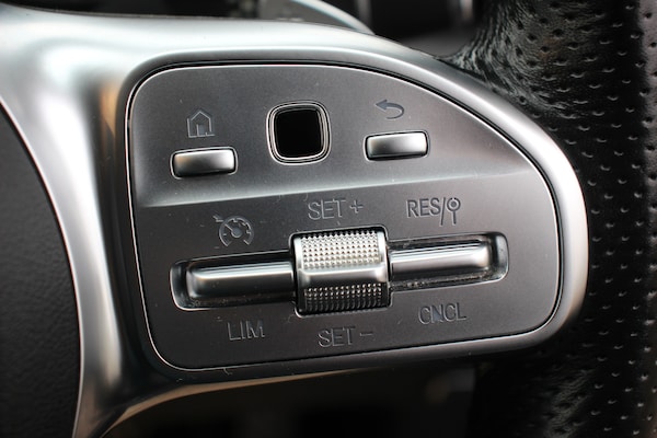 Used Mercedes-Benz E Class 2019 for sale - 76253864: Photo 35