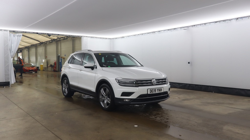 Used Volkswagen Tiguan 2019 for sale - 76736608: Photo 1