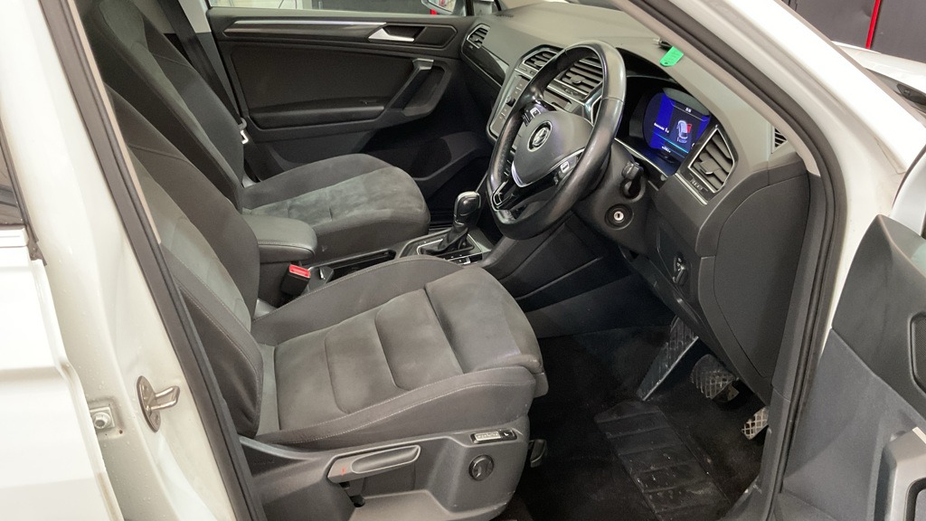 Used Volkswagen Tiguan 2019 for sale - 76736608: Photo 14