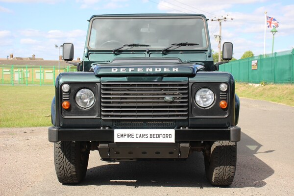 Used Land Rover Defender 2016 for sale - 74927438: Photo 3
