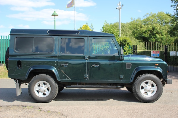 Used Land Rover Defender 2016 for sale - 74927438: Photo 9