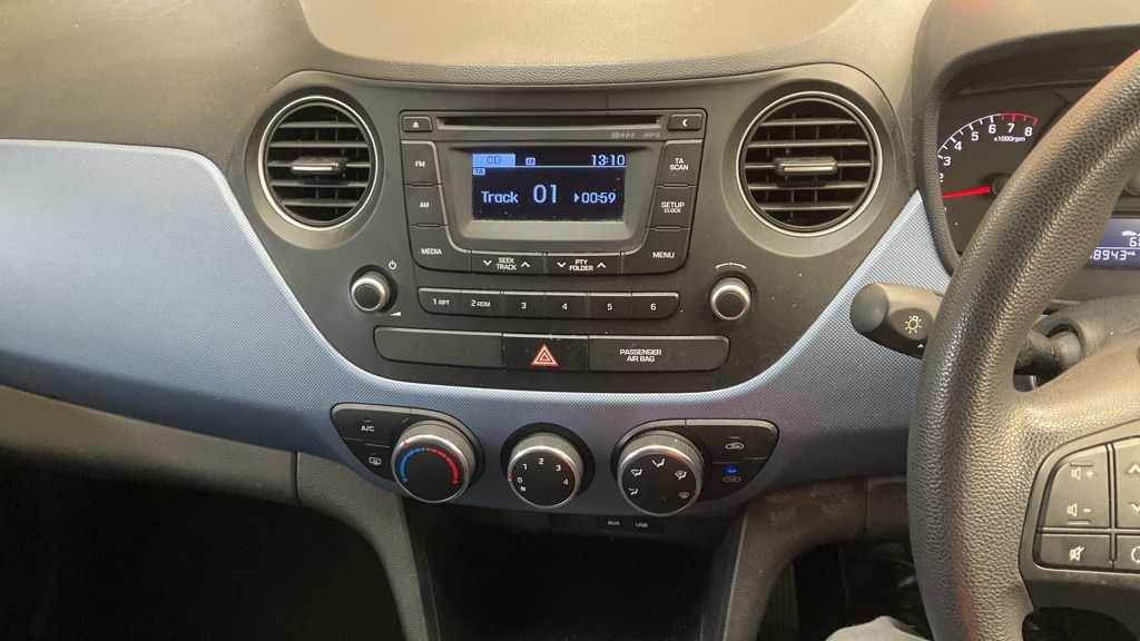 Used Hyundai i10 2017 for sale - 78027508: Photo 11