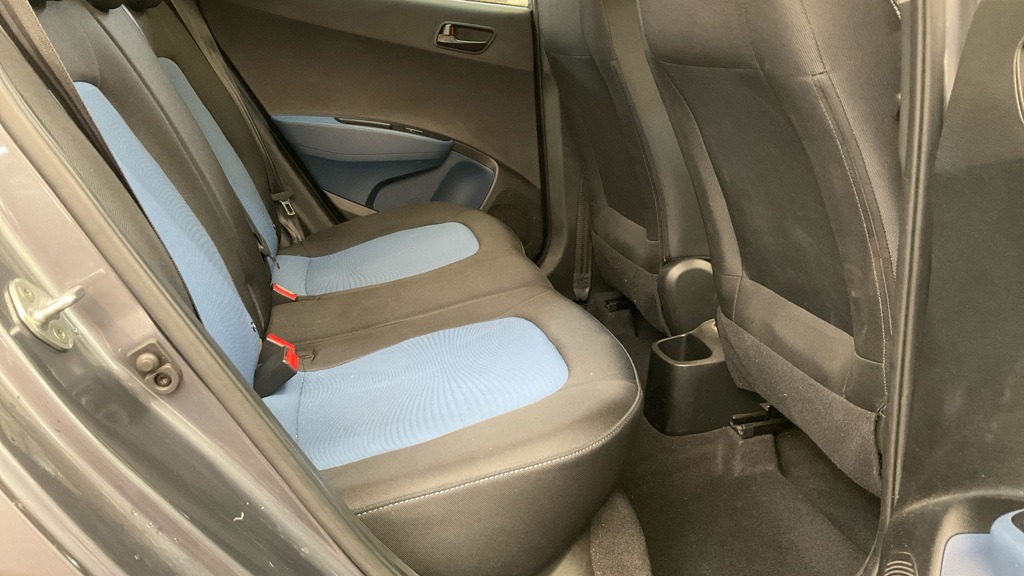 Used Hyundai i10 2017 for sale - 78027508: Photo 8