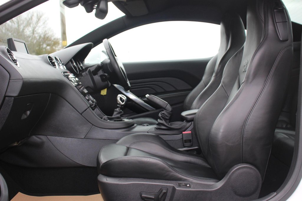 Used Peugeot RCZ 2015 for sale - 78161946: Photo 37