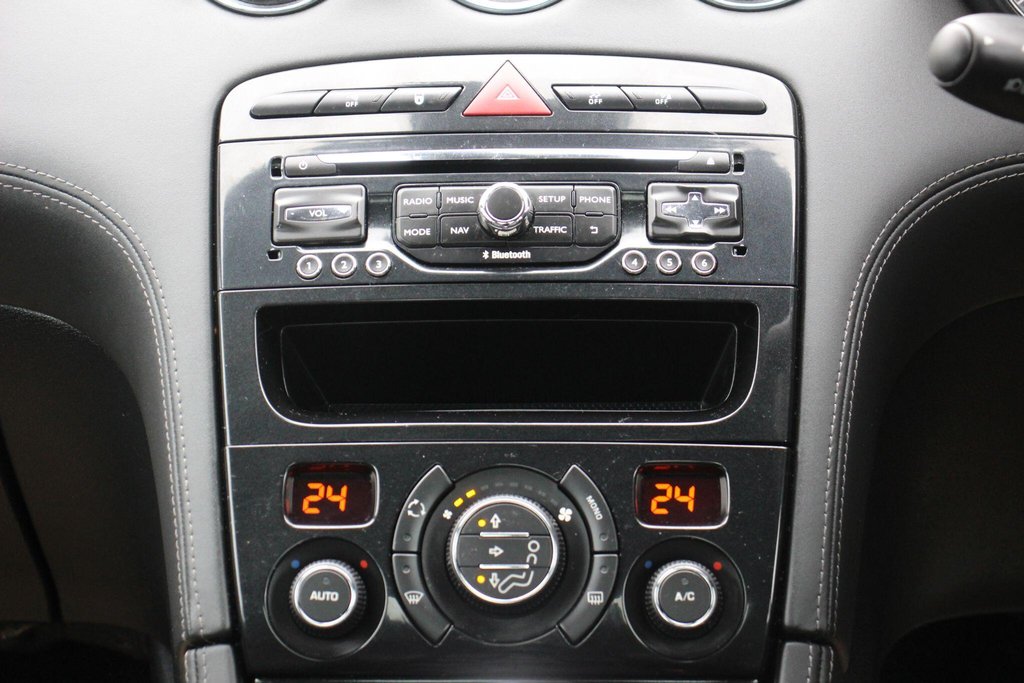 Used Peugeot RCZ 2015 for sale - 78161946: Photo 49