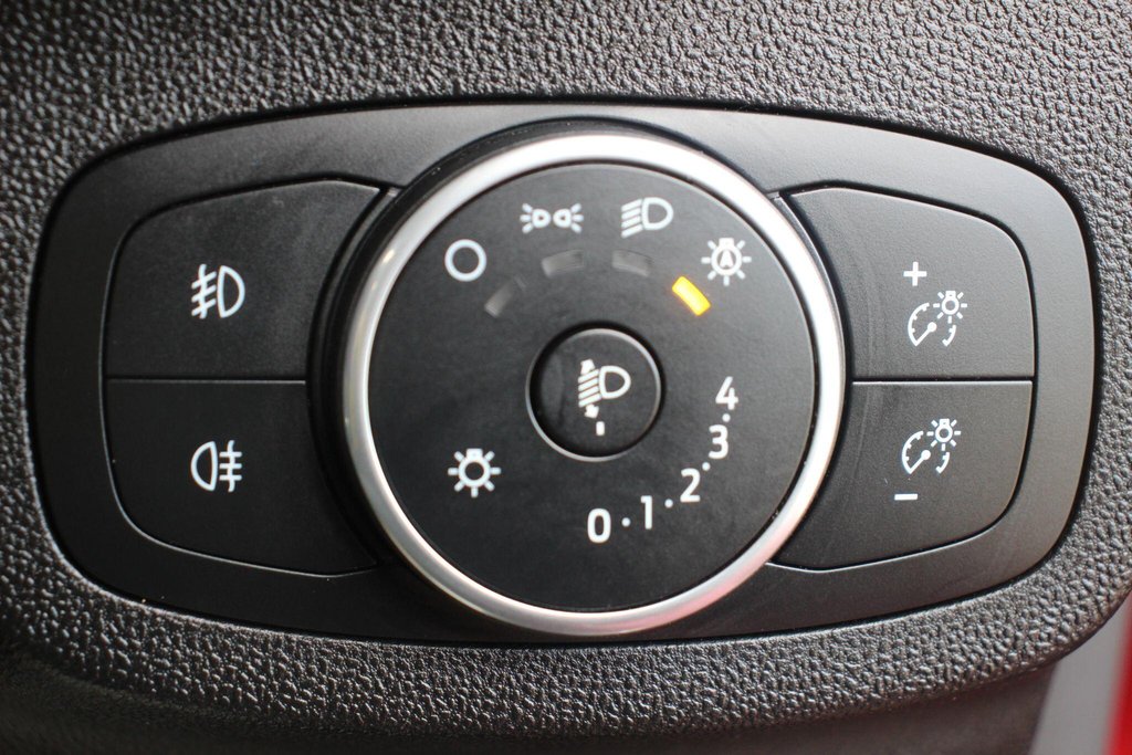 Used Ford Fiesta 2018 for sale - 78161990: Photo 44