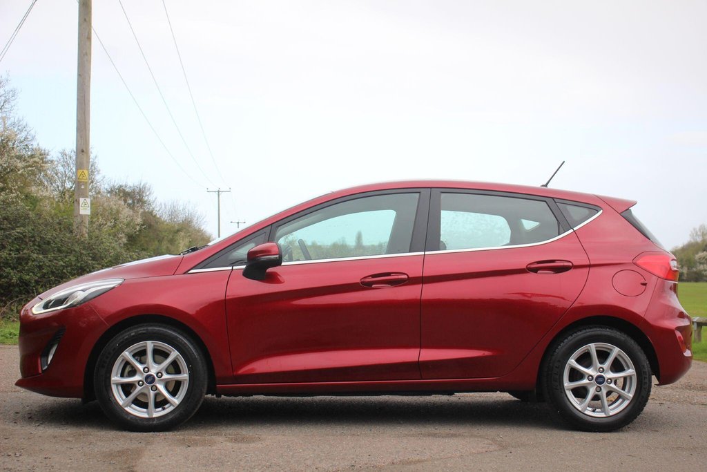 Used Ford Fiesta 2018 for sale - 78161990: Photo 5