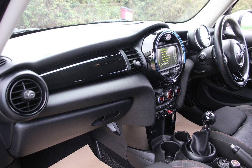 Used MINI Hatch 2017 for sale - 78161989: Photo 31