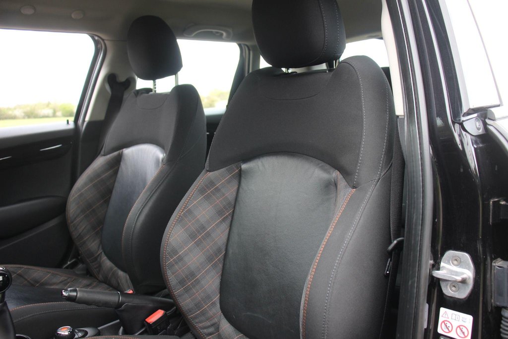 Used MINI Hatch 2017 for sale - 78161989: Photo 32