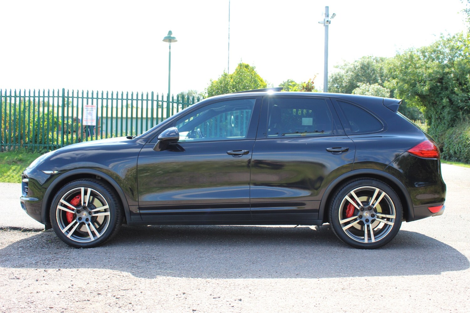 Used Porsche Cayenne 2011 for sale - 71639372: Photo 10