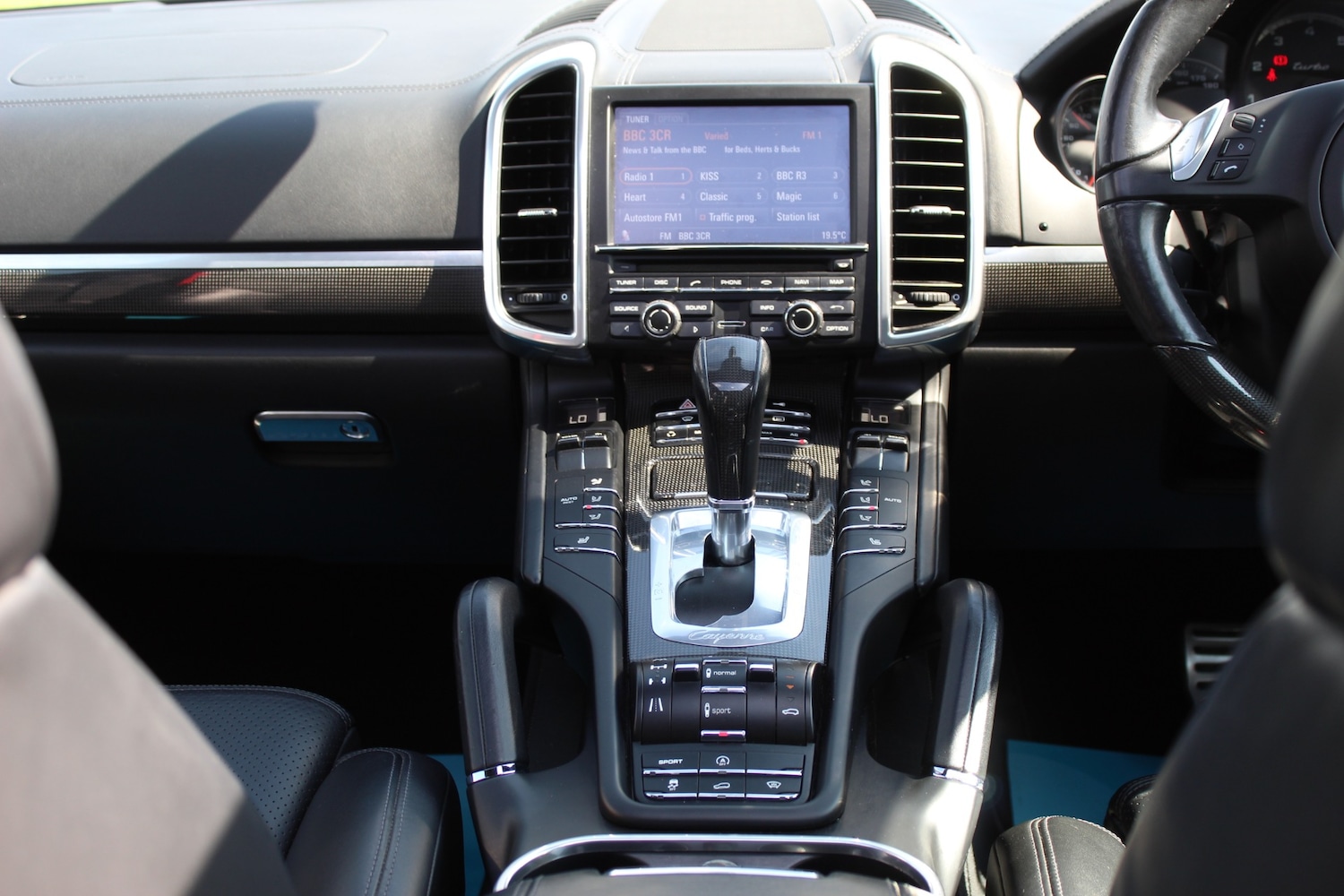 Used Porsche Cayenne 2011 for sale - 71639372: Photo 19