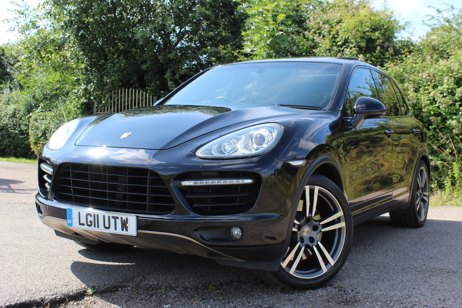 Used Porsche Cayenne 2011 for sale - 71639372: Photo 4